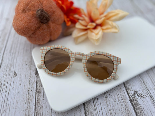 Plaid round sunnies