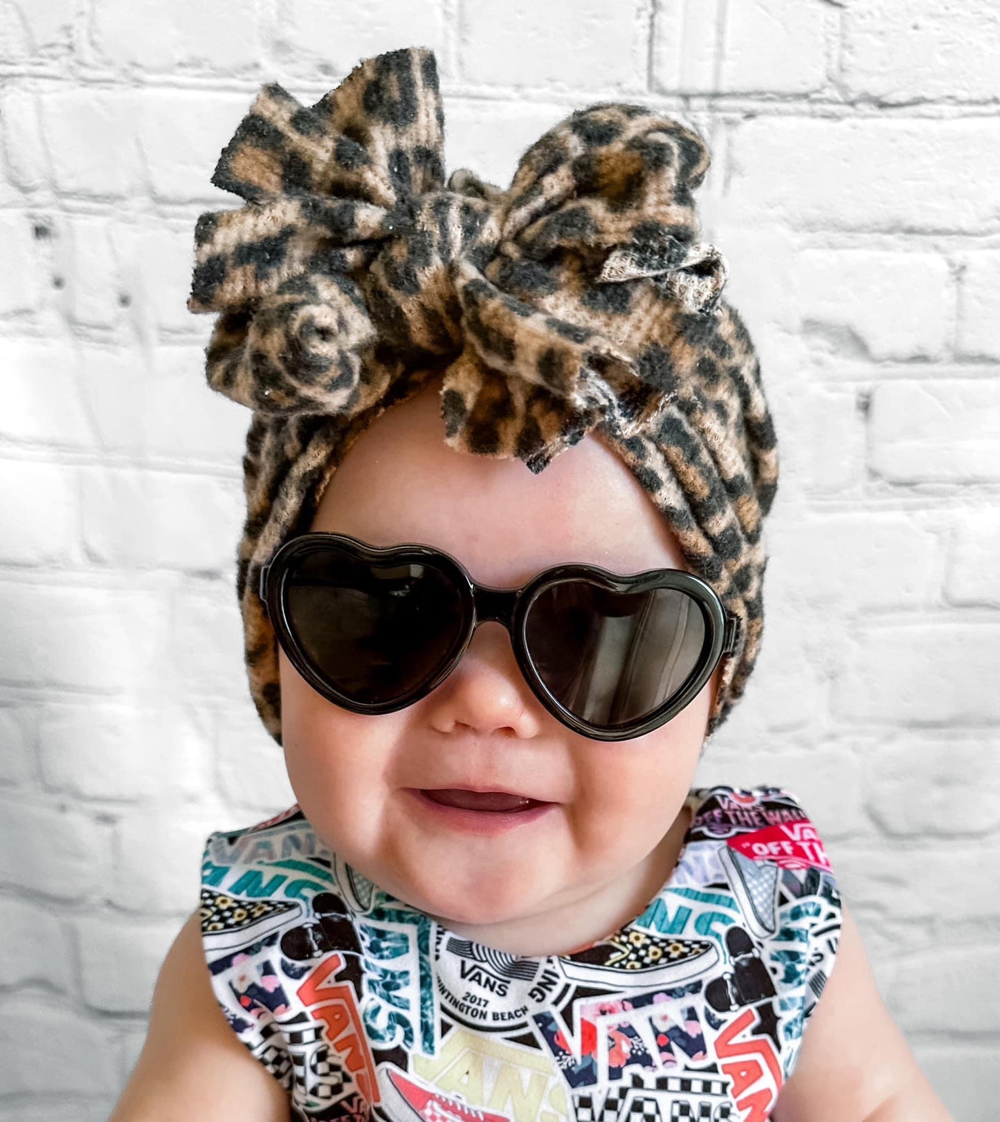 Infant heart sunnies w/ strap