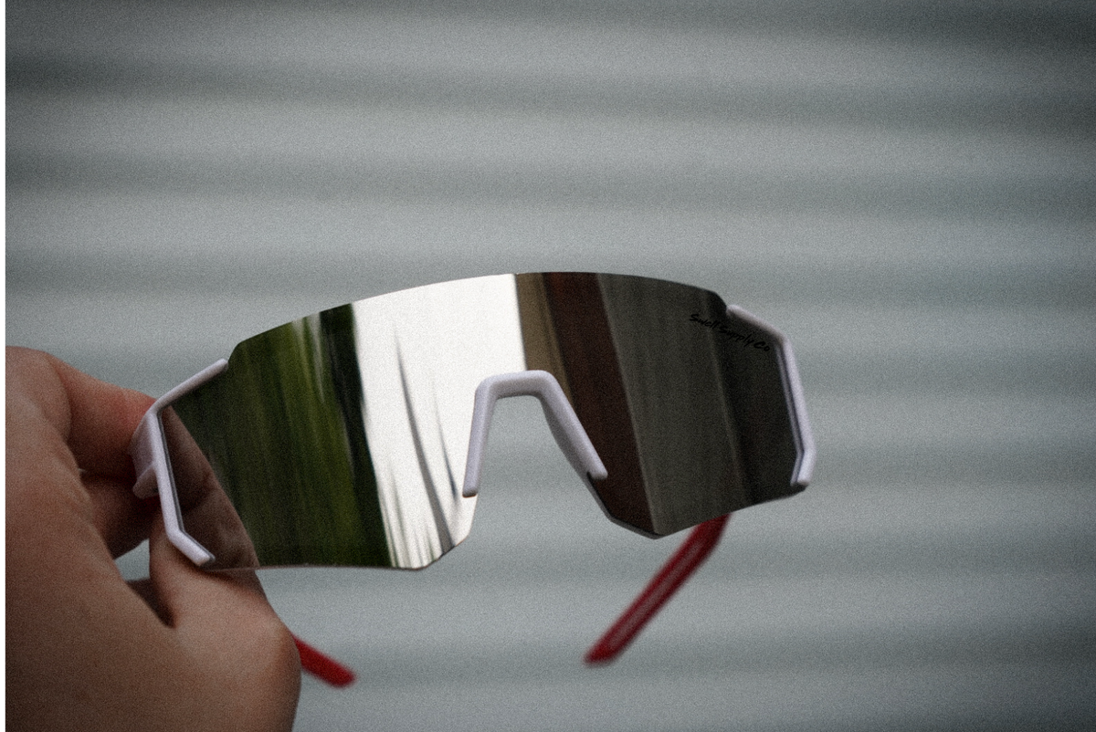 Kid’s white mirrored rimless sports sunglasses with red arms (age 2-9)