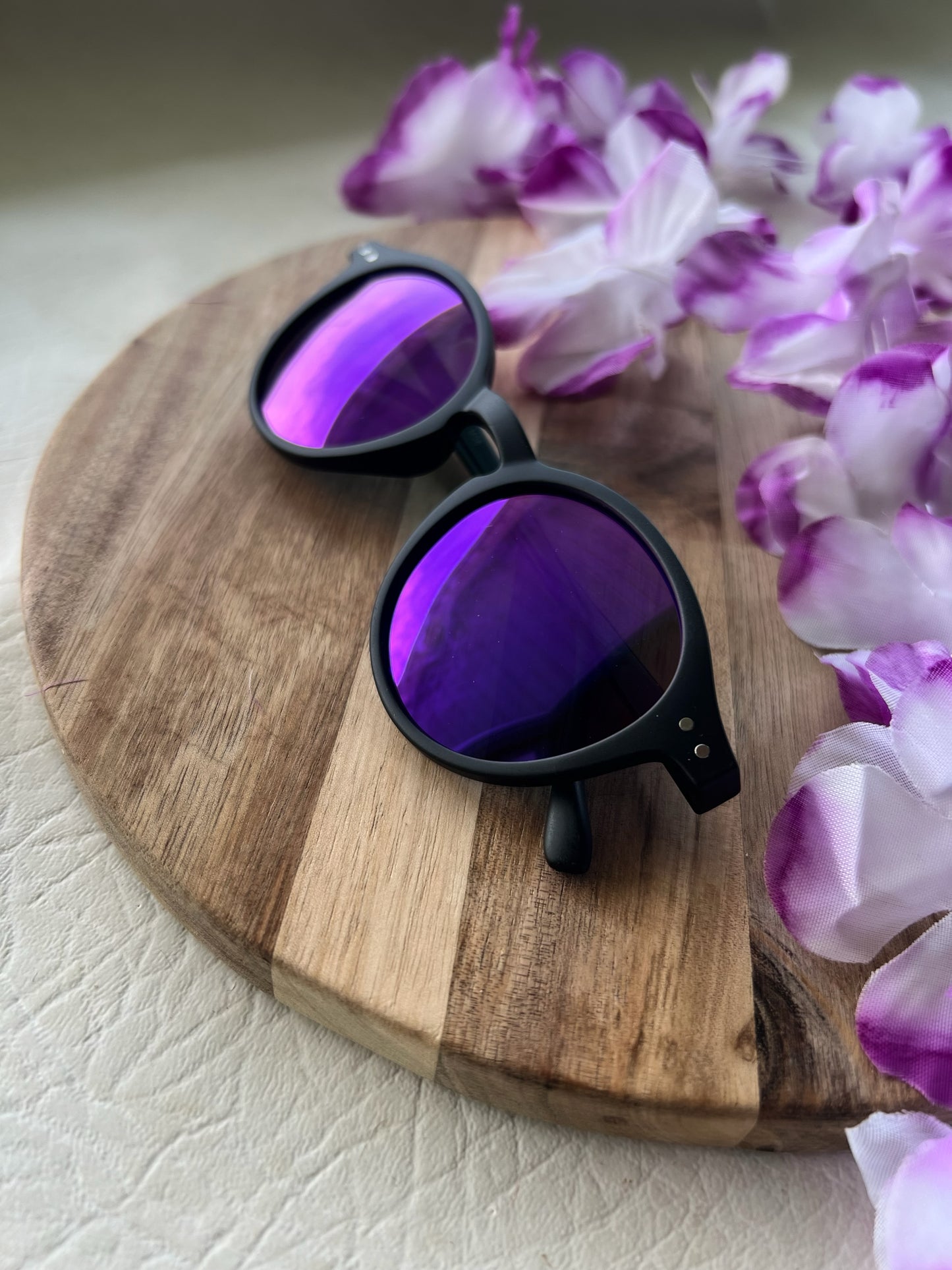Adult mirrored purple round polarized sunnies