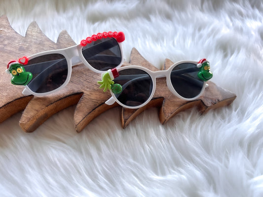 Grinchy Wayfarers or Round