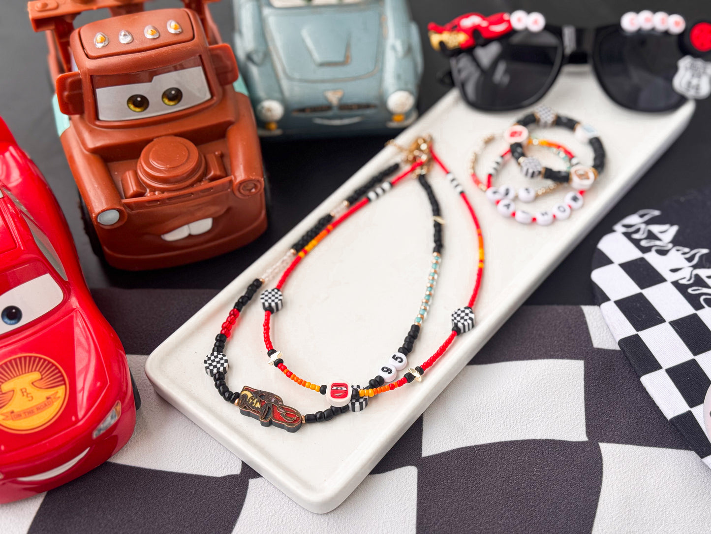 Car 95 speed racer necklace