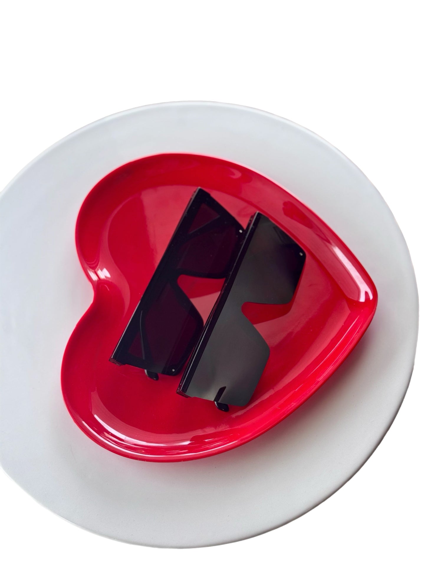 Kid’s oversized sunnies