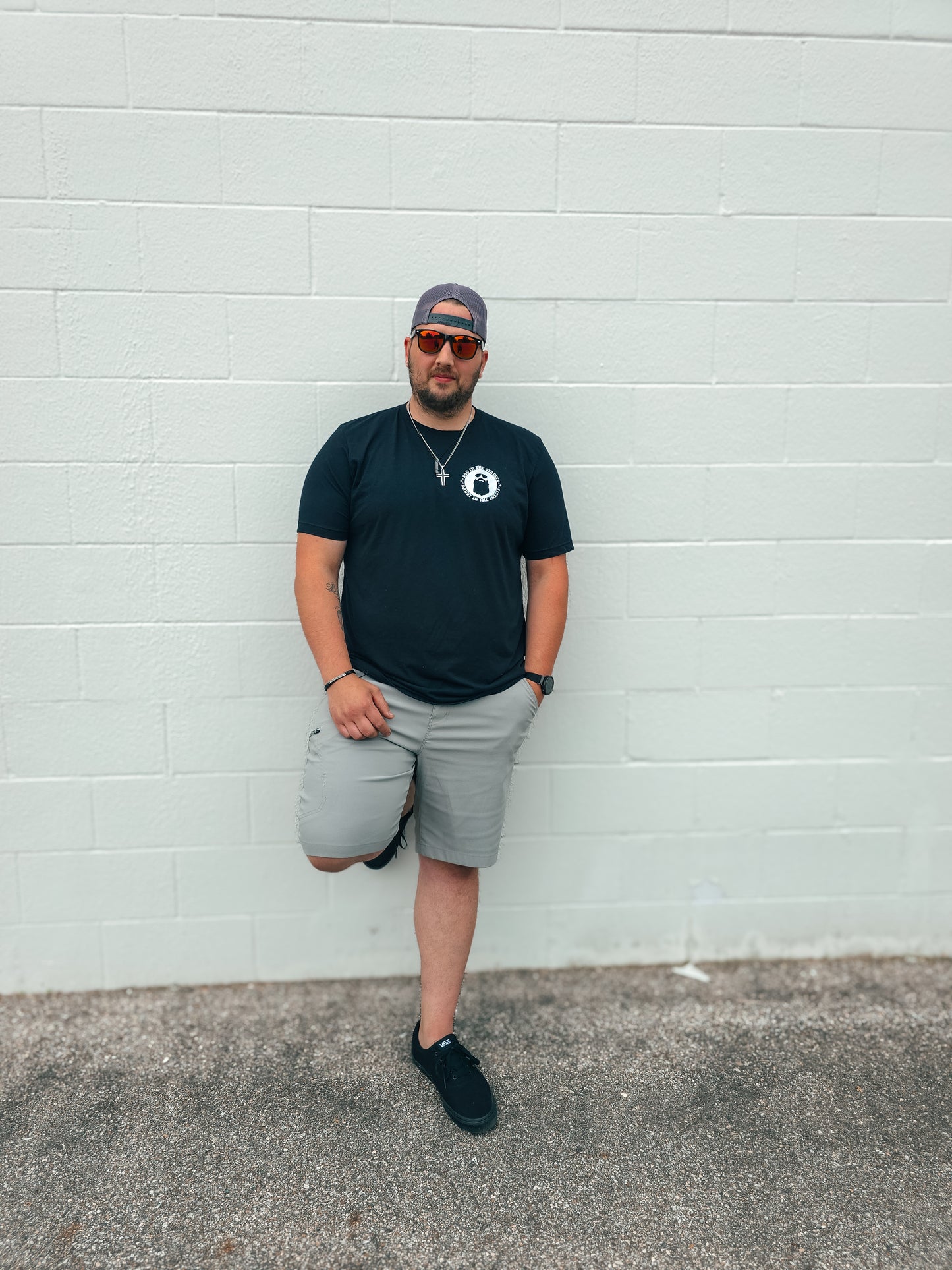 Adult black mirrored wayfarers