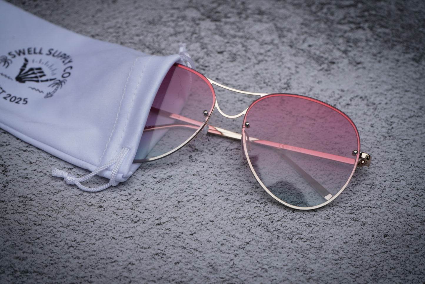Adult oceanic aviators