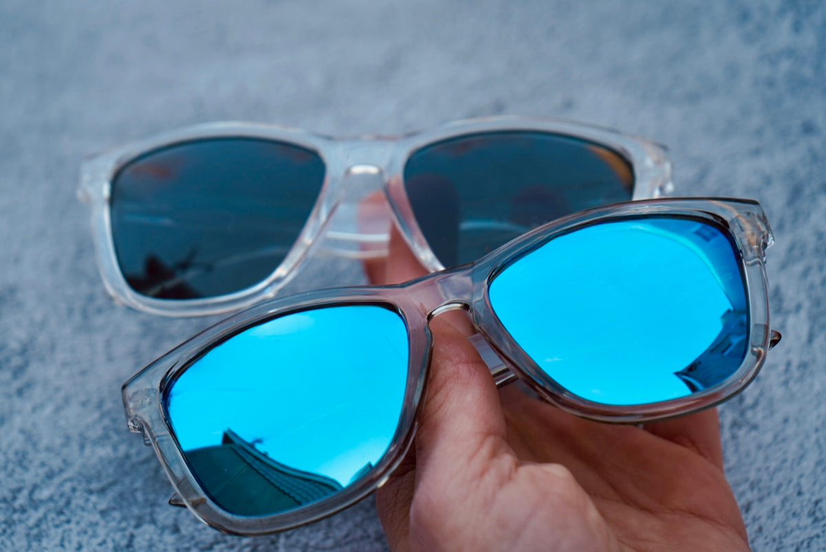 Adult polarized clear wayfarers