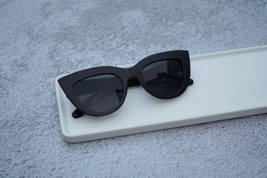 Adult polarized matte cat eye sunnies
