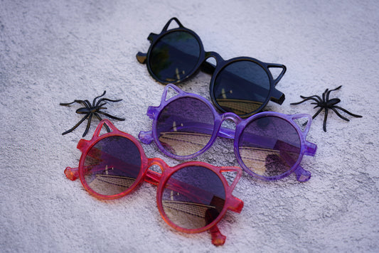 Kitty shades
