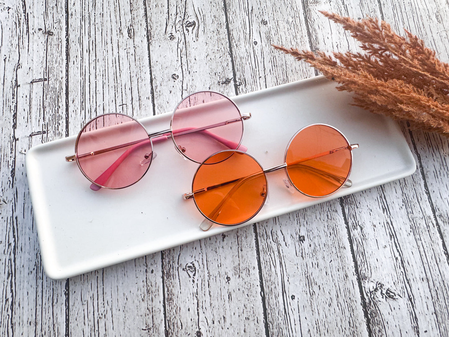 Kid’s pink & orange retro round