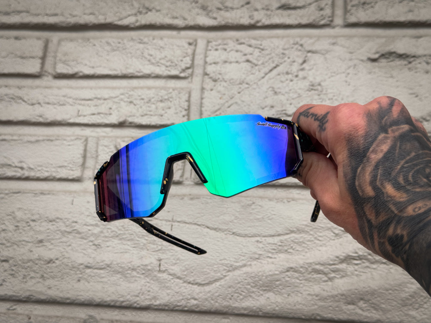 Large youth black rimless green mirrored sports sunglasses w/ teal & pink speckles (age 9-14)