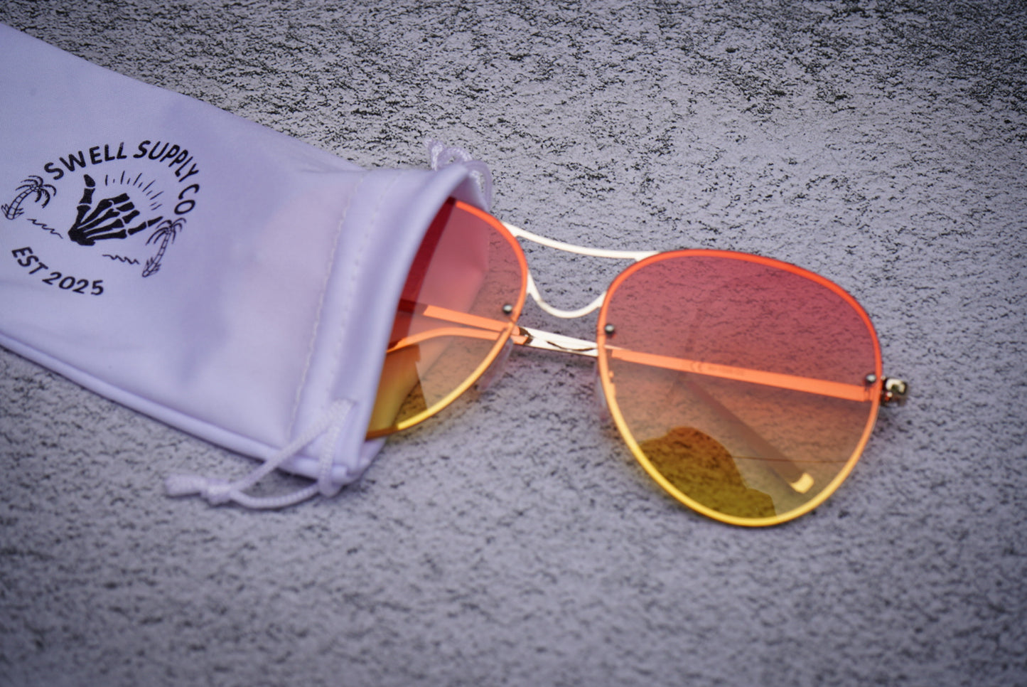 Adult oceanic aviators