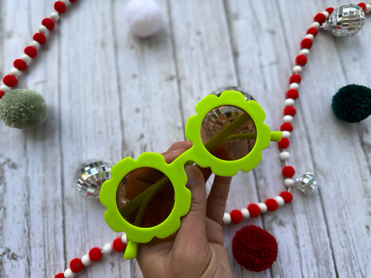 Grinchy flower sunnies