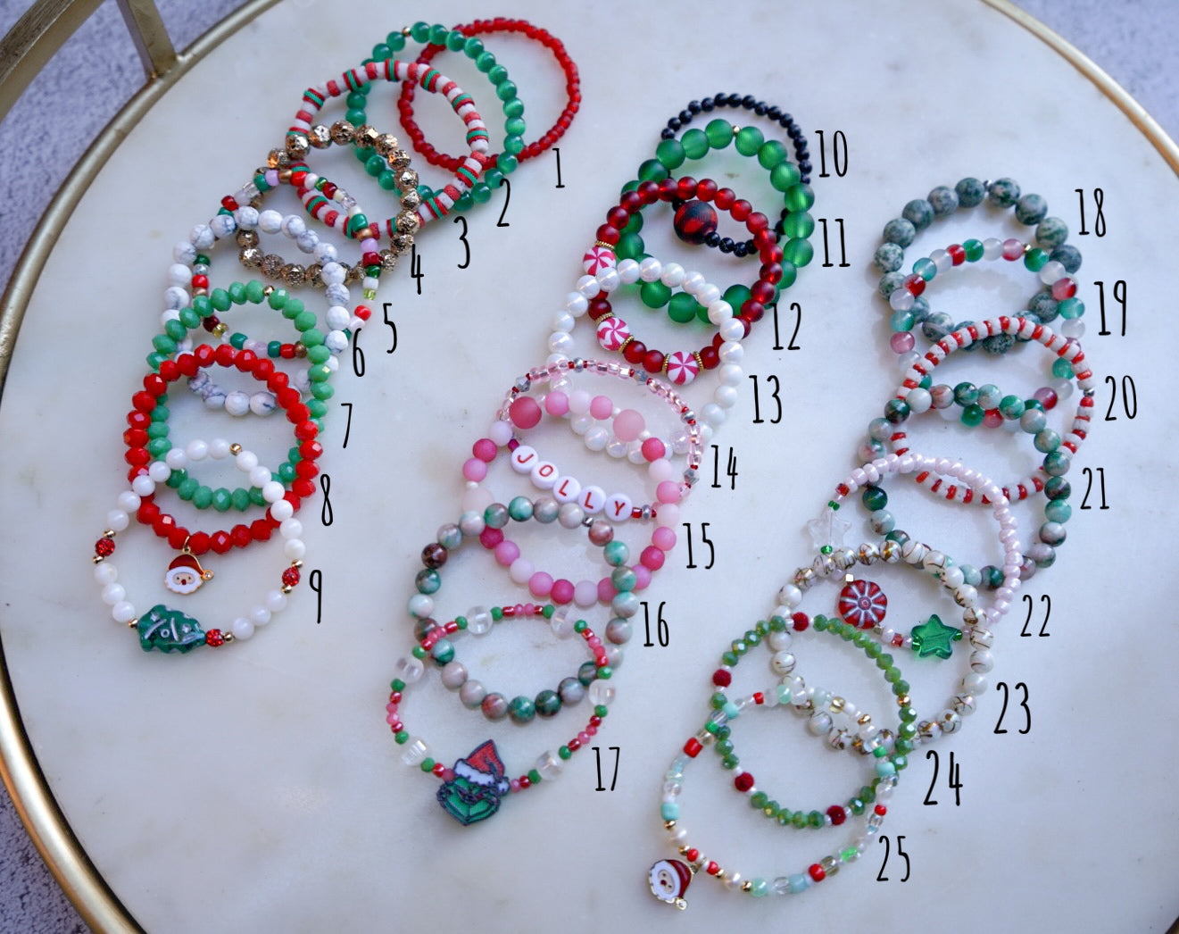 Mrs. Claus’ 🤶🏼 merry mix & match