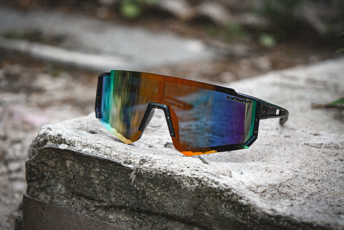 Kid’s black/gold mirrored rimless sports sunglasses (age 2-9)