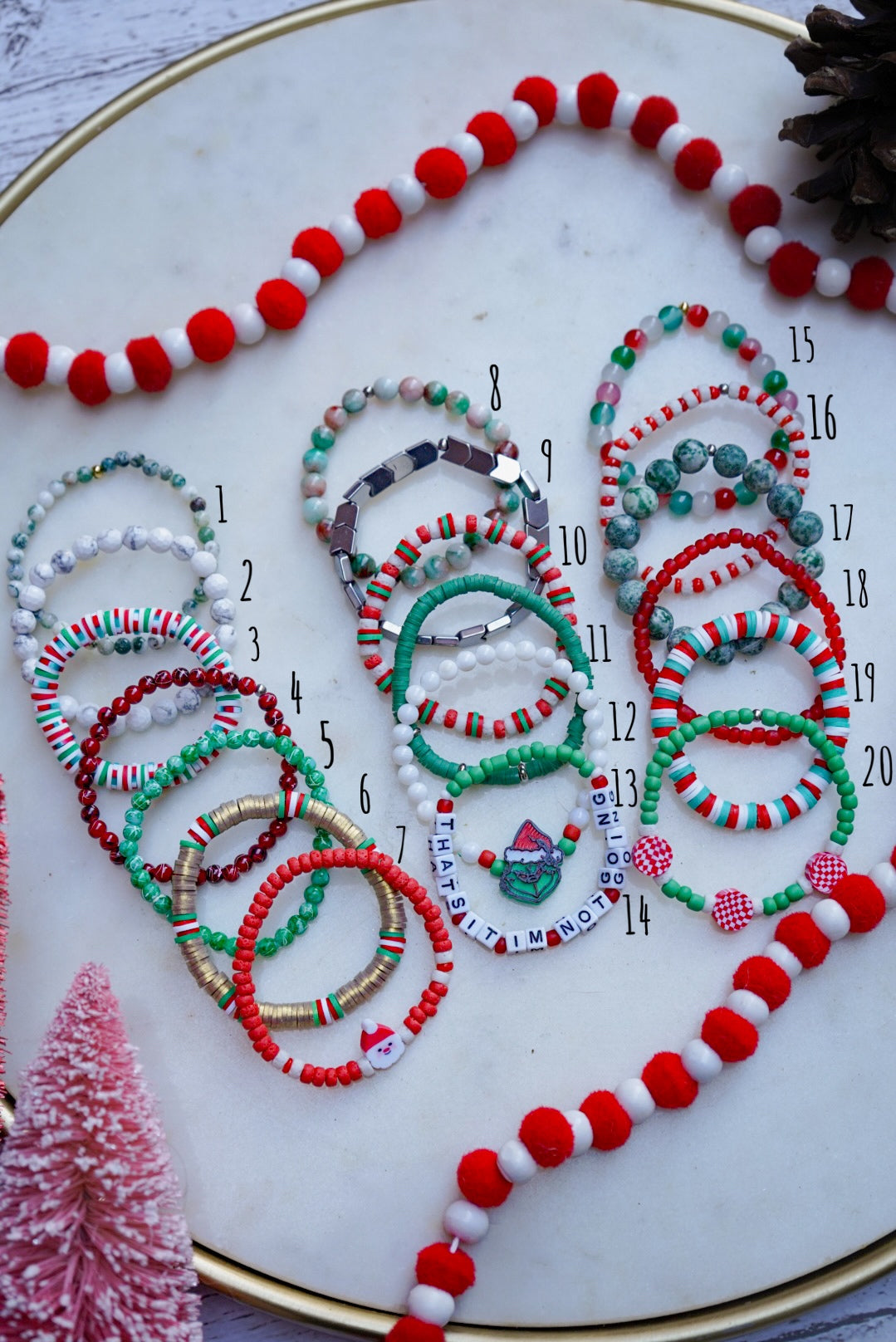 Mr. Claus’ 🤶🏼 nice list mix & match