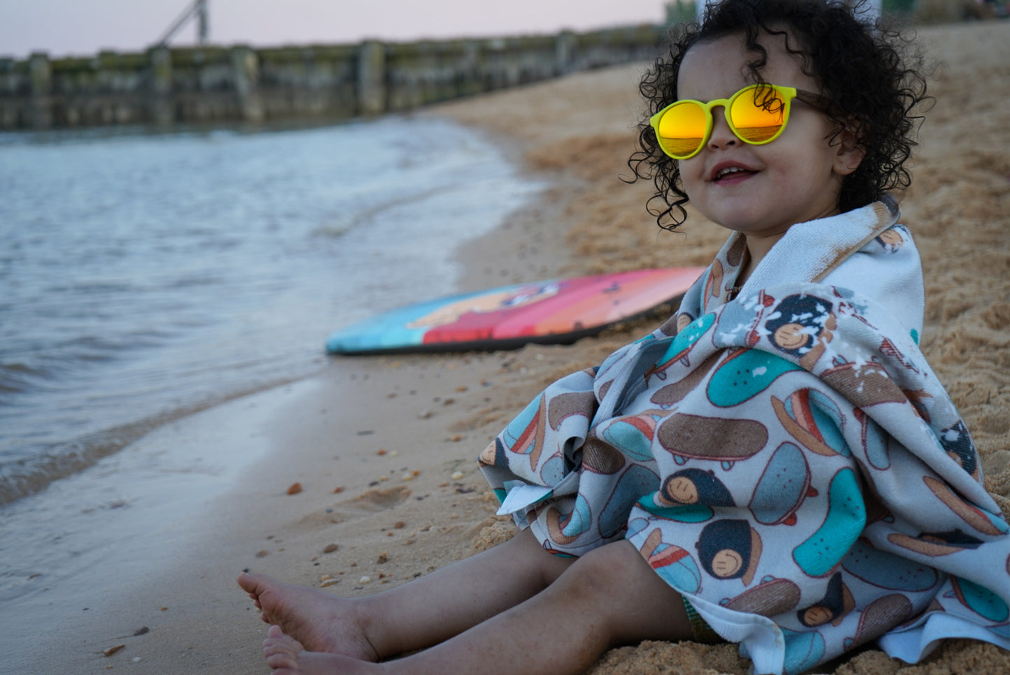 Youth high voltage bamboo shades