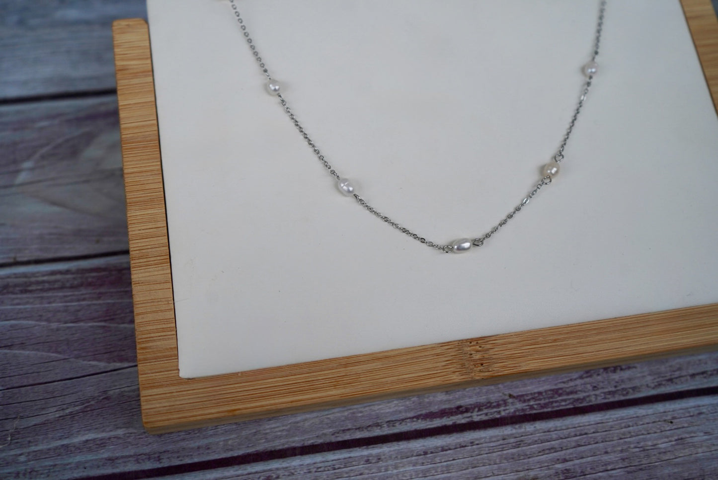 Stainless freshwater pearl dainty silver necklace (gold or silver)
