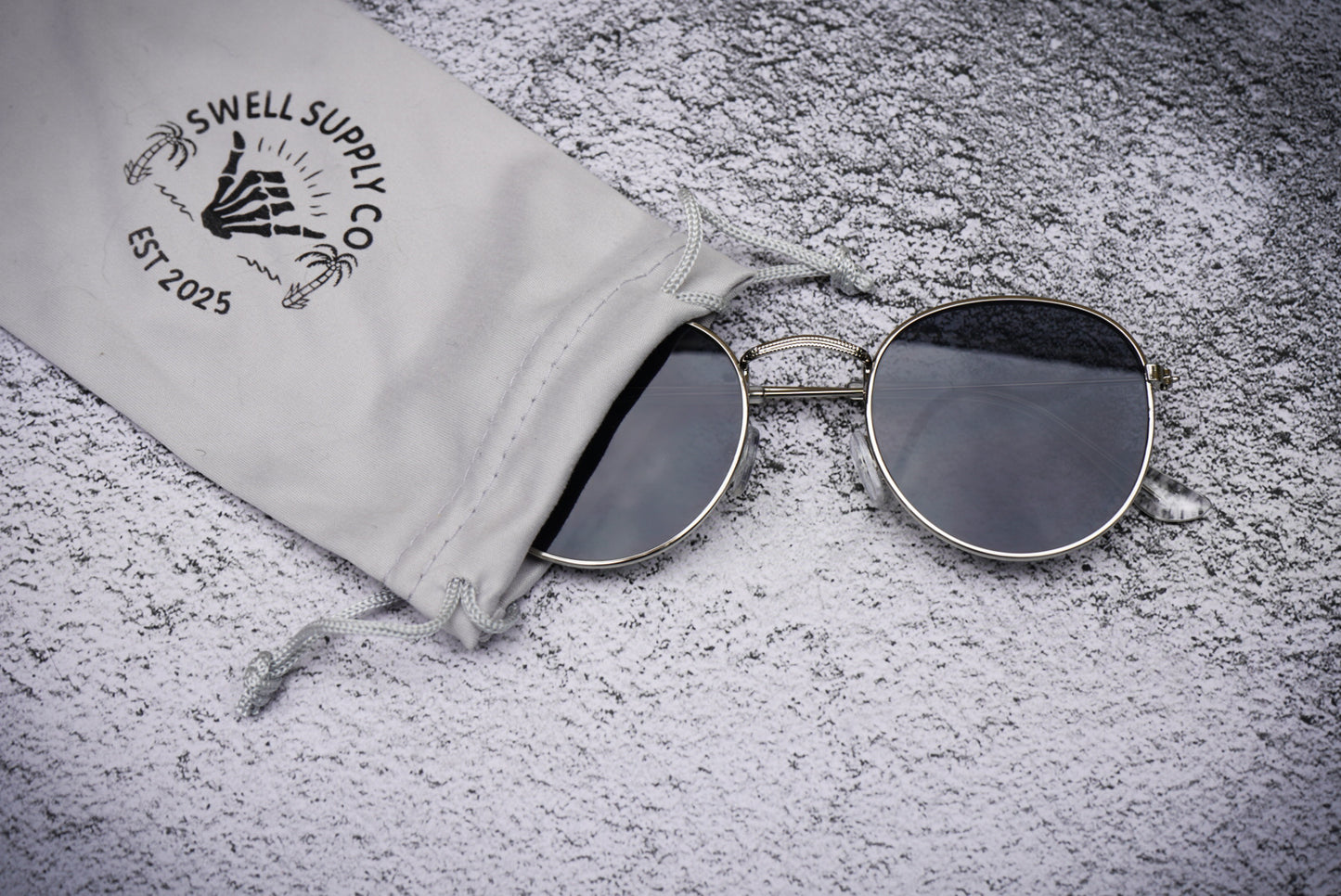 Adult retro round sunnies