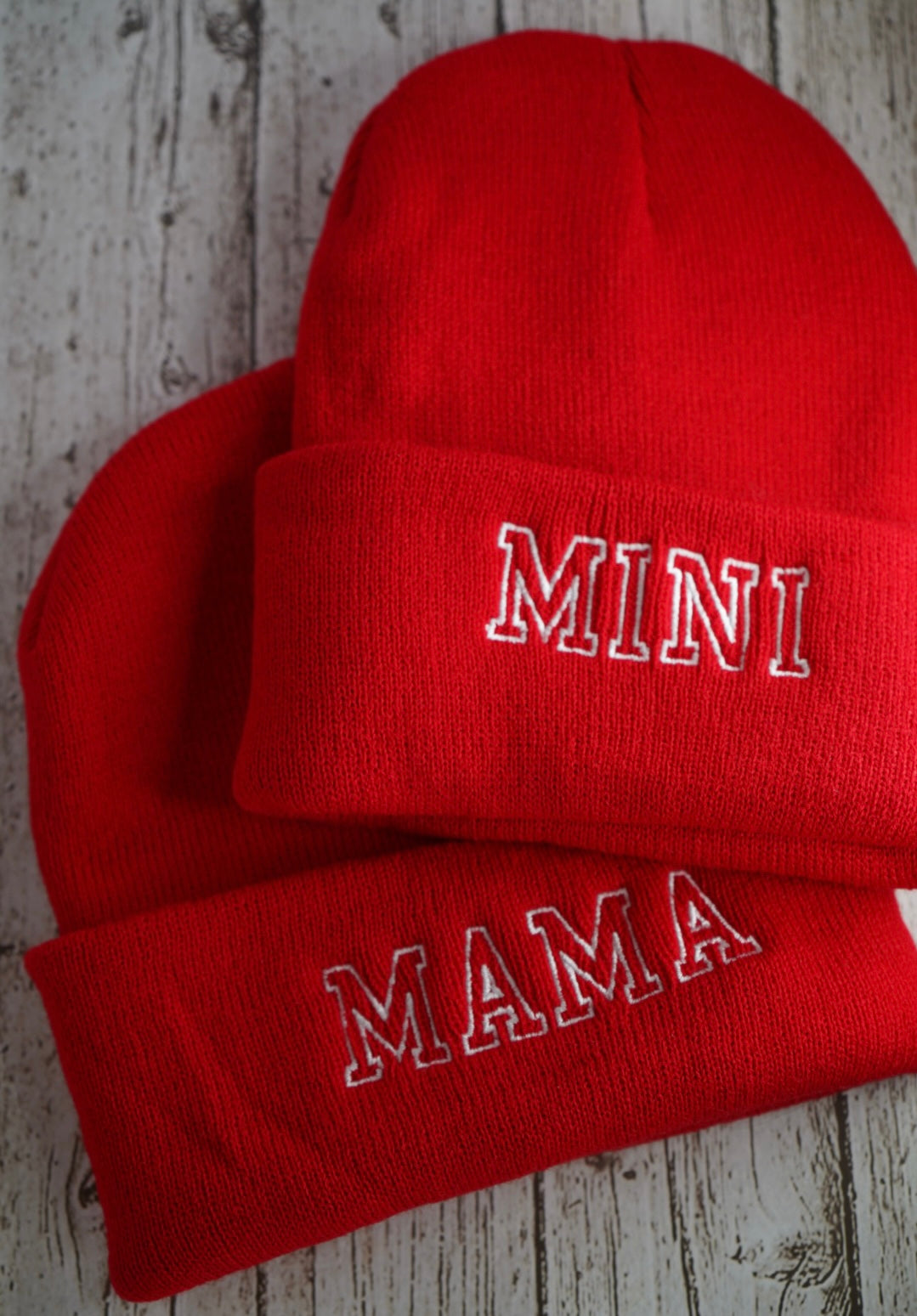“MAMA” + “MINI” acrylic red beanie set