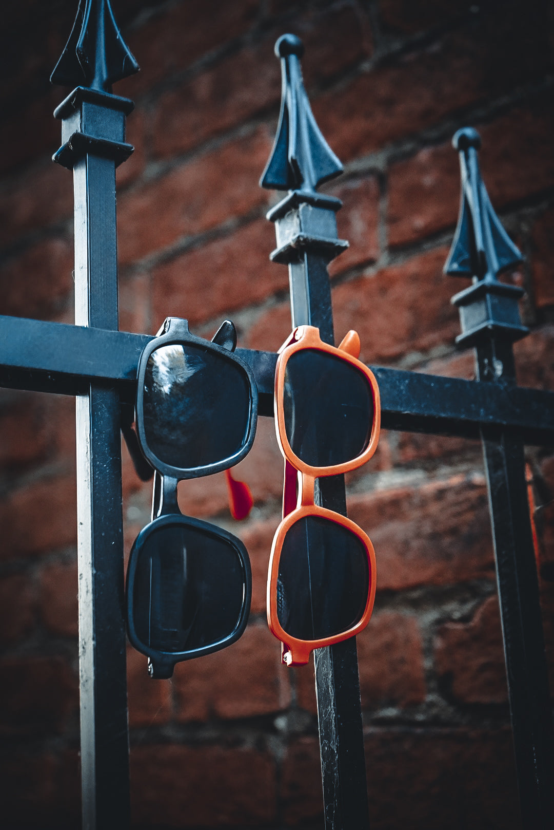 Kid’s muted orange & black square sunnies