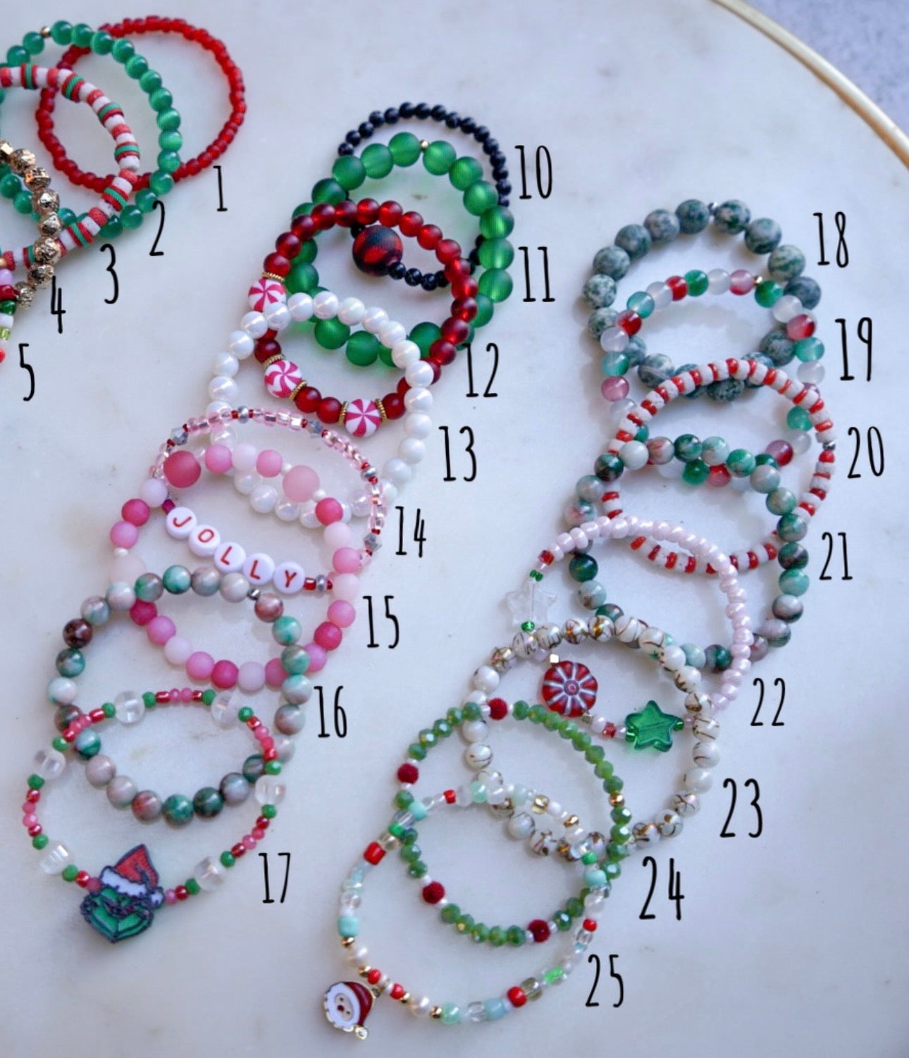 Mrs. Claus’ 🤶🏼 merry mix & match