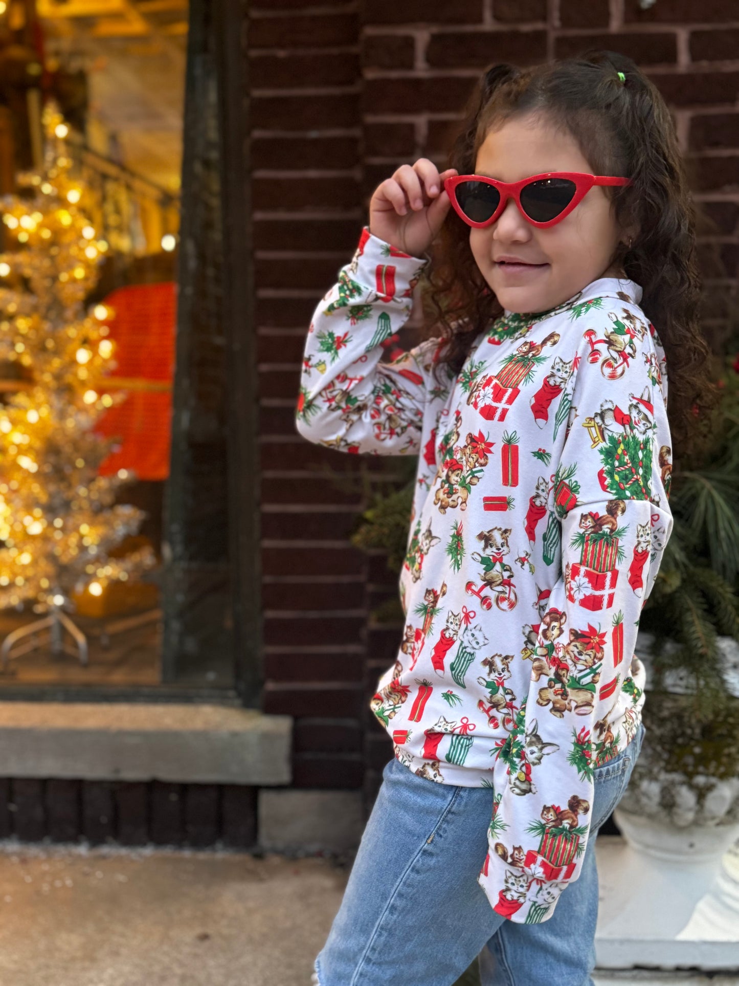 Kid’s red & white cat eye sunnies