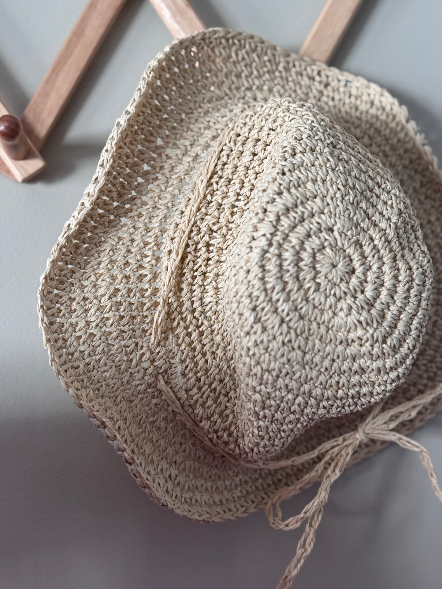Straw hat