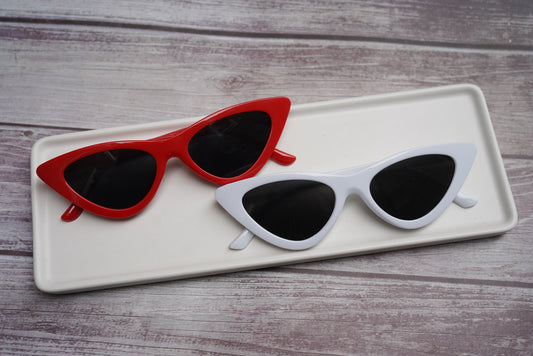 Kid’s red & white cat eye sunnies
