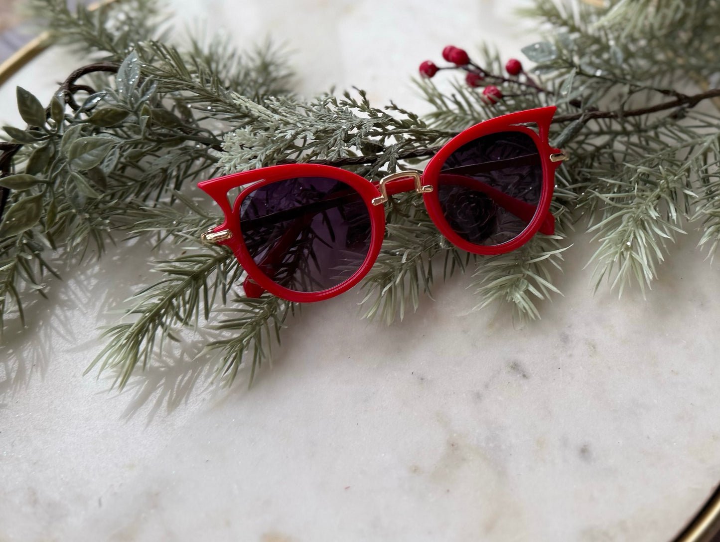 Cat eye sunnies