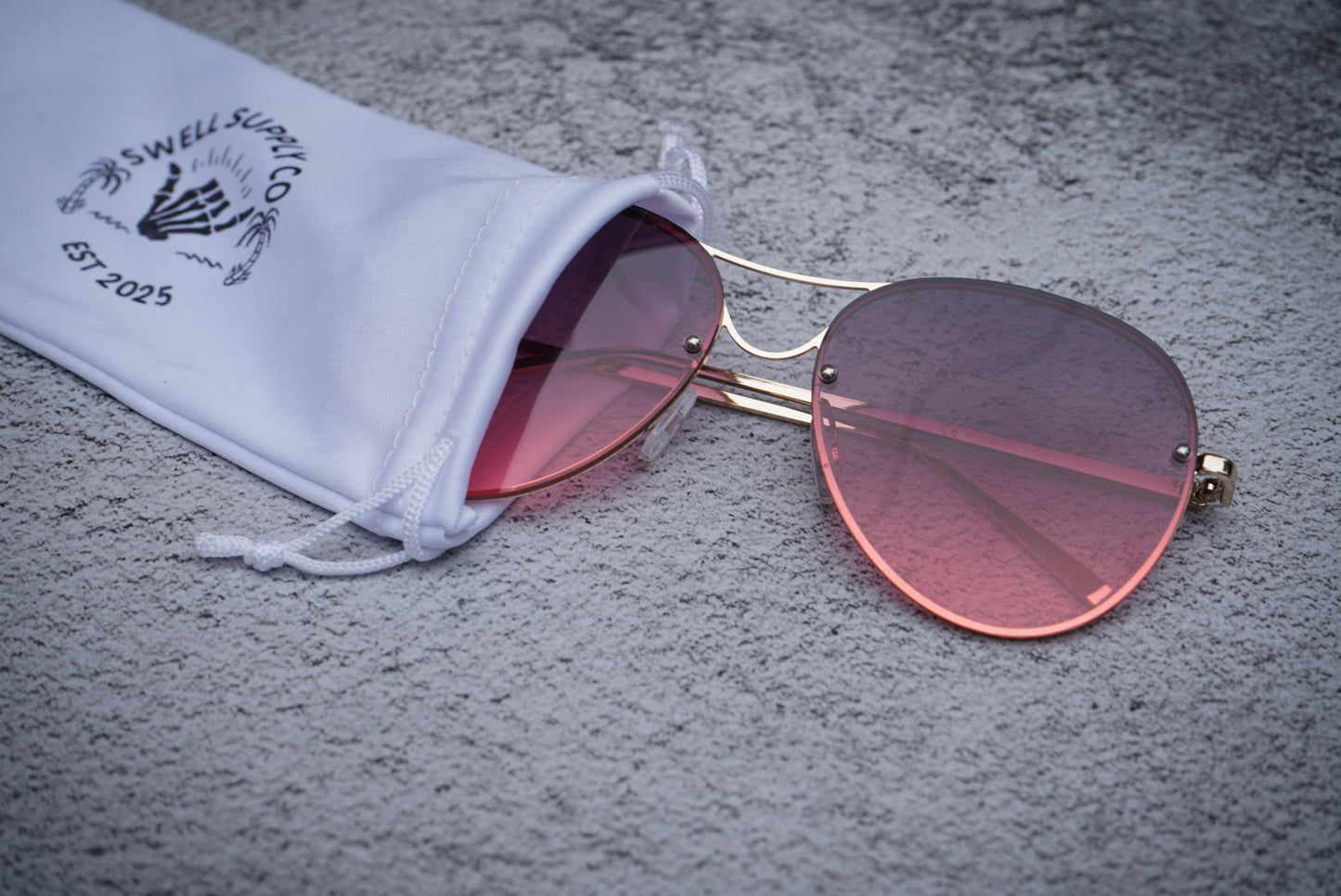 Adult oceanic aviators