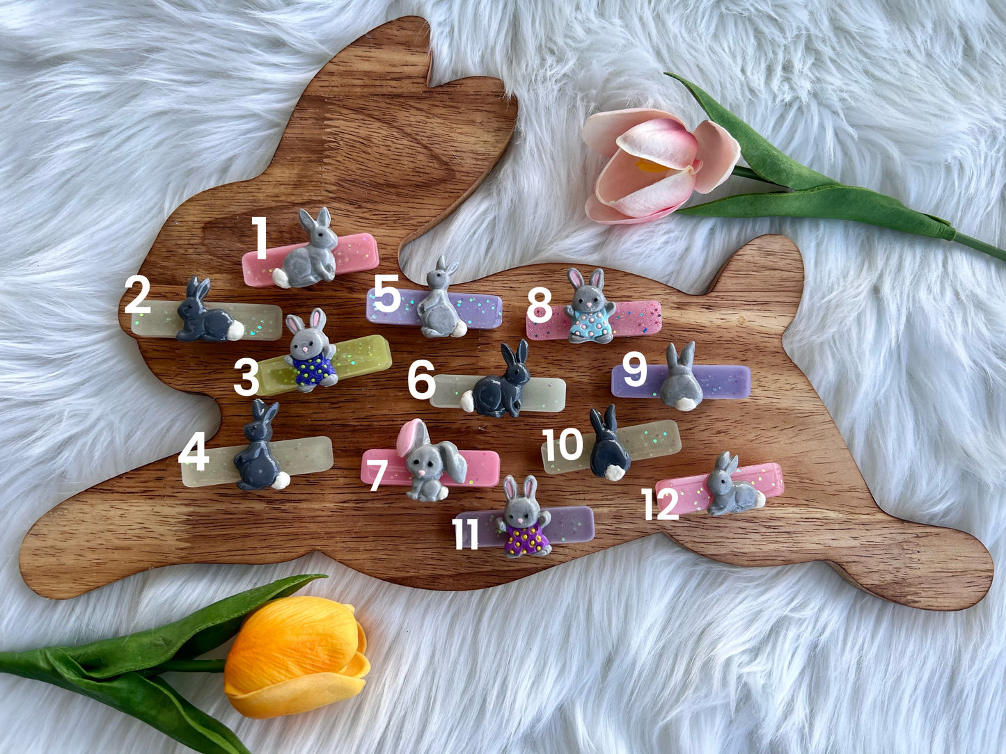 Easter bunny resin clips