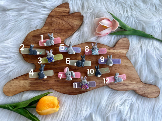 Easter bunny resin clips