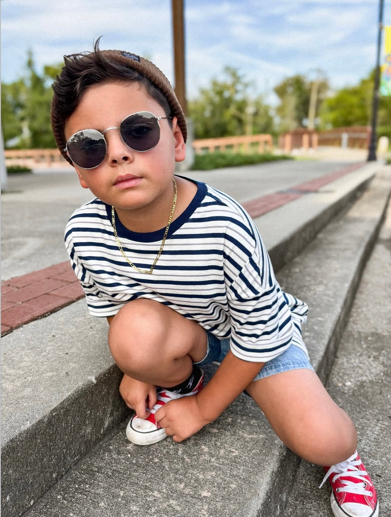 Adult retro round sunnies