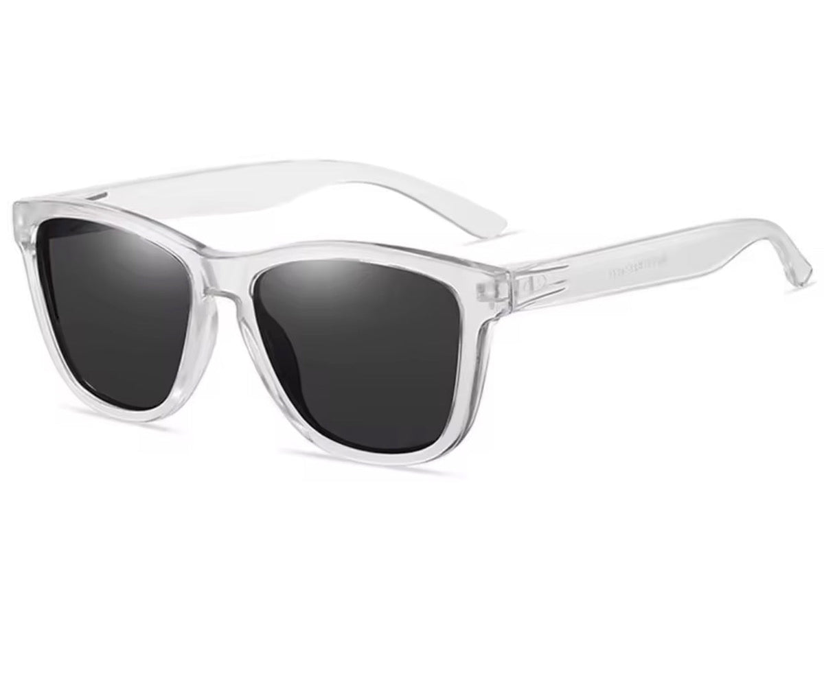 Adult polarized clear wayfarers