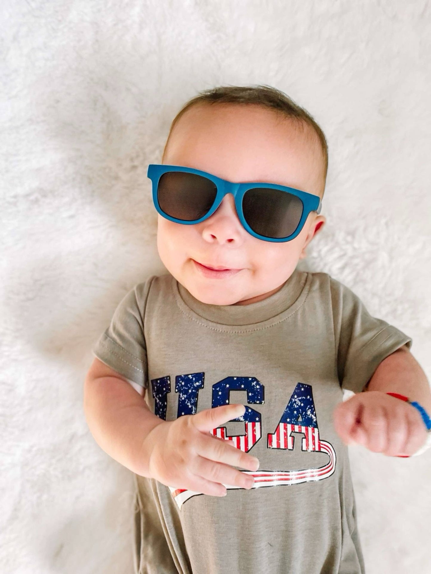 Dark blue polarized infant sunnies w/ removable strap