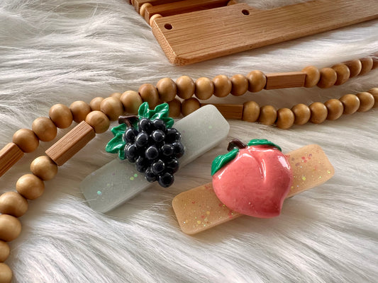 Fruity resin clips
