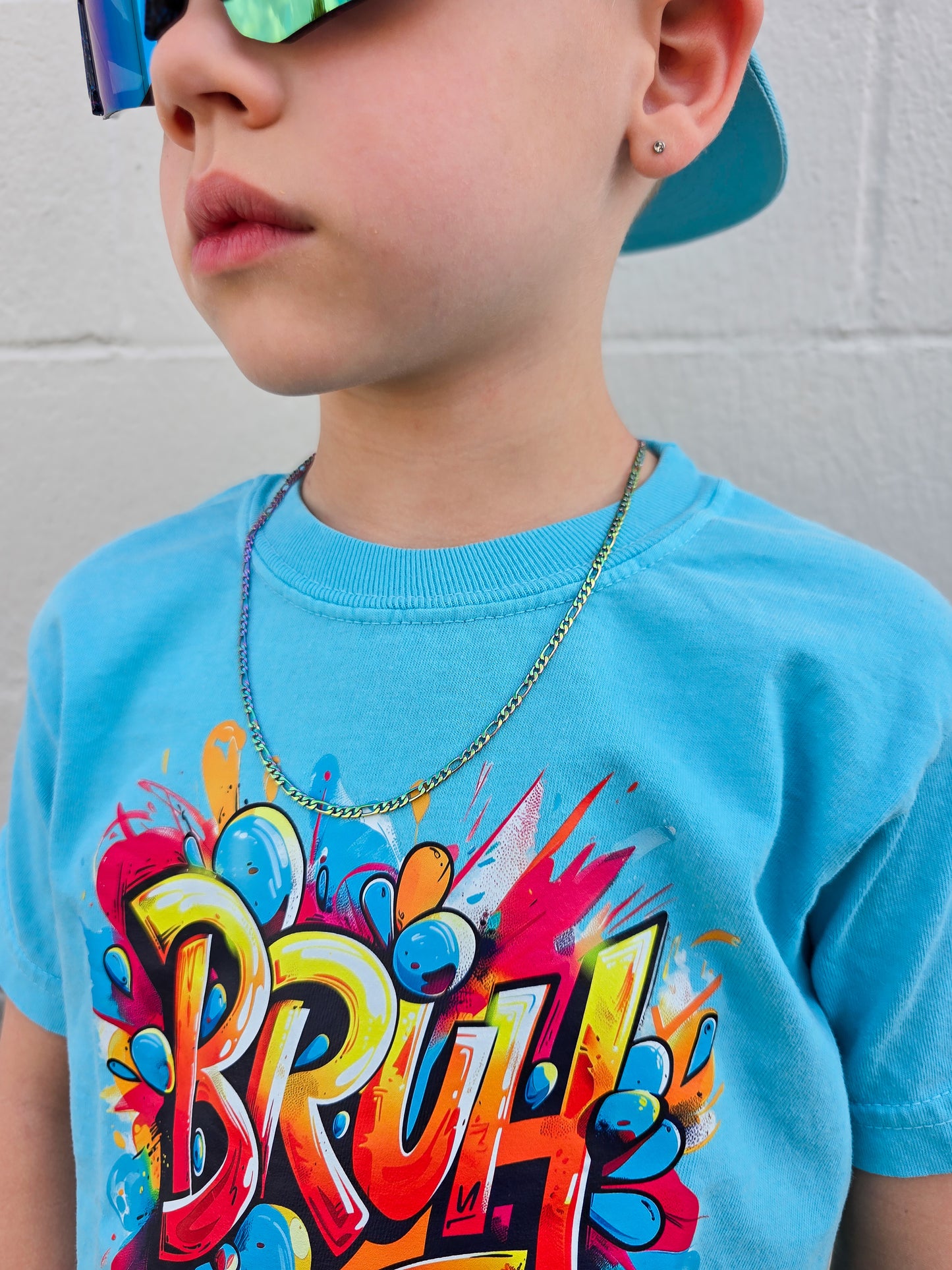 Oil slick stainless figaro chain